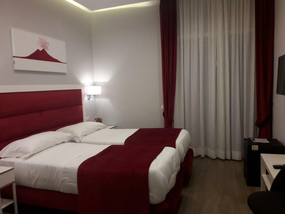 Gea Suite Неаполь Екстер'єр фото